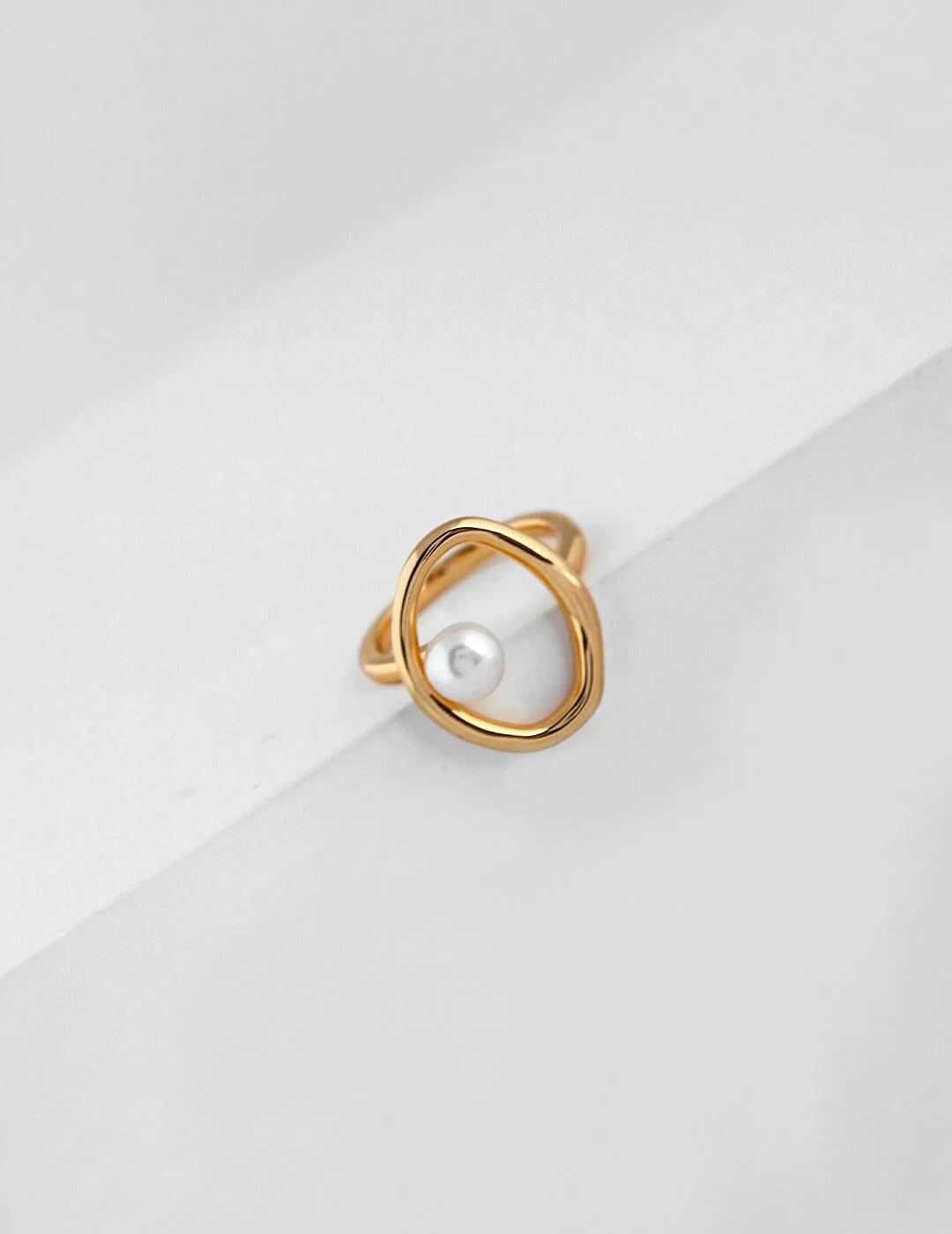 Geometric Open Circle Ring - Elevate Your Style, Express Your Unique Essence