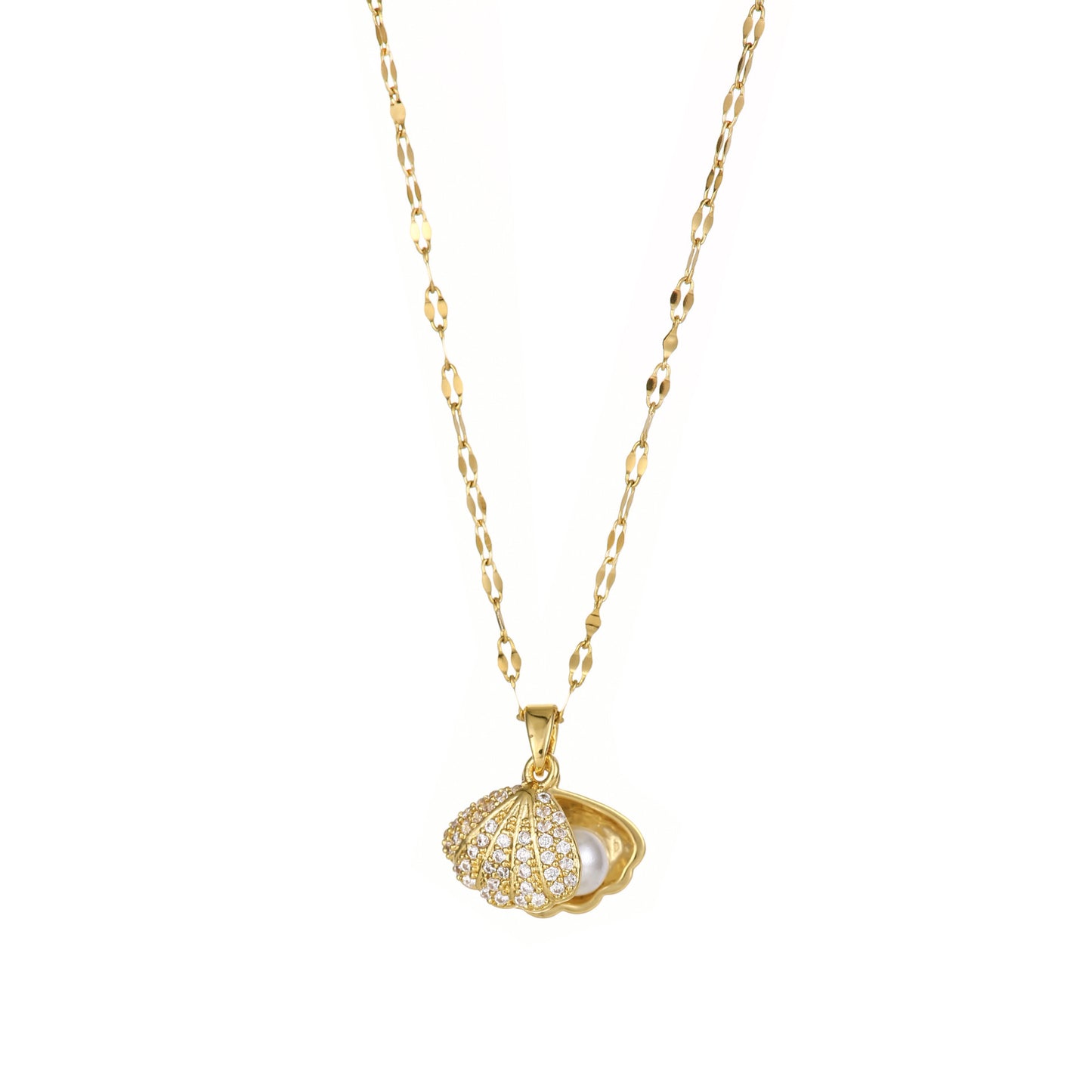 Elegant Shell Pearl Necklace with Rhinestones - Timeless Jewlery for Every Occasion
